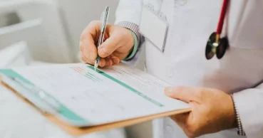 Diagnóstico Clínico: Precisão e Eficiência na Medicina