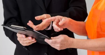 Quem Pode Assinar o LTCAT: Responsabilidades e Requisitos Essenciais Explorados