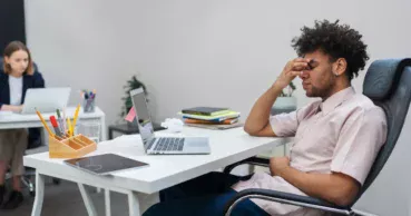 Desvendando o Estresse Ocupacional: Estratégias para um Ambiente de Trabalho Saudável